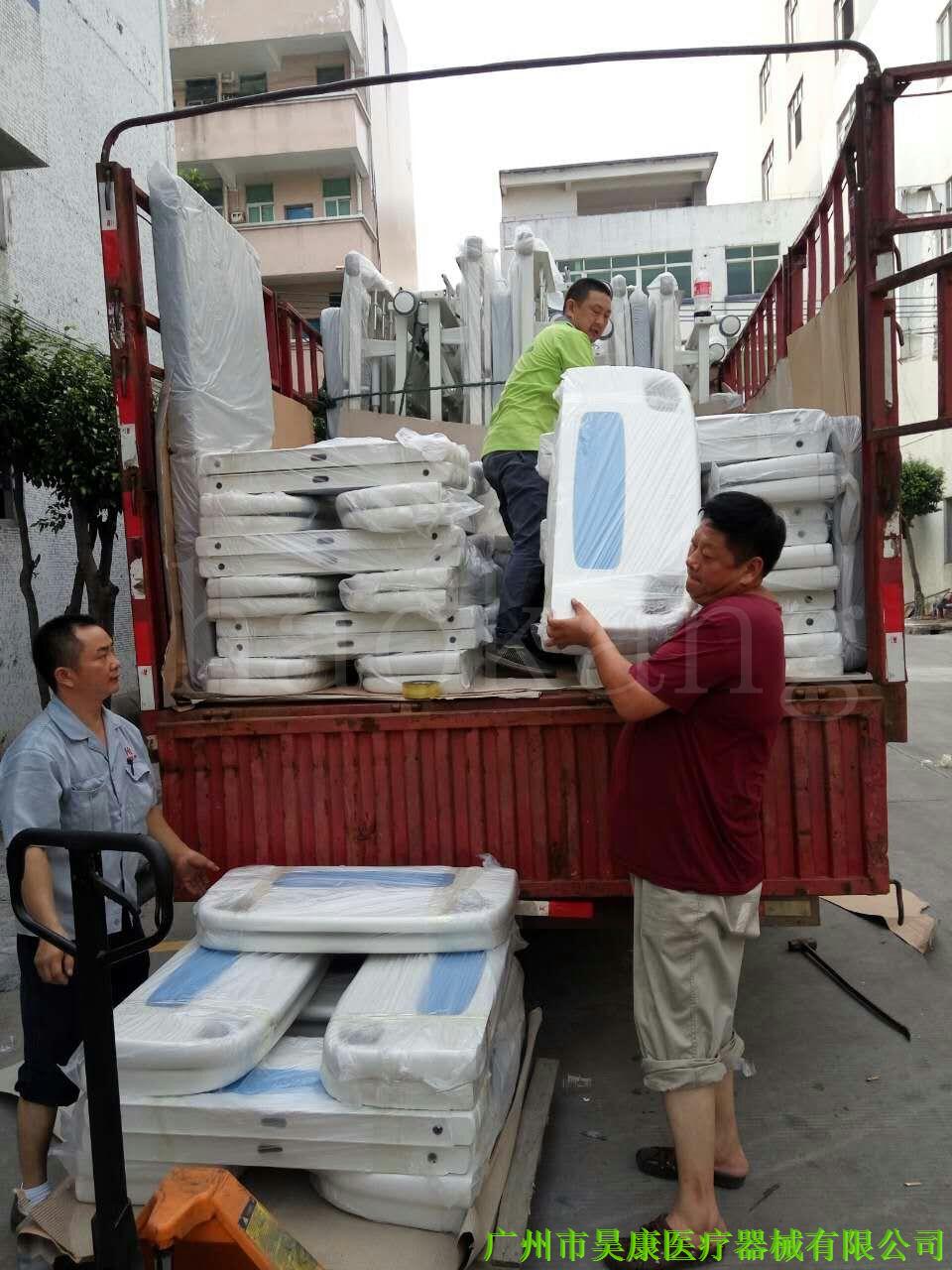 发往深圳的整套医疗床